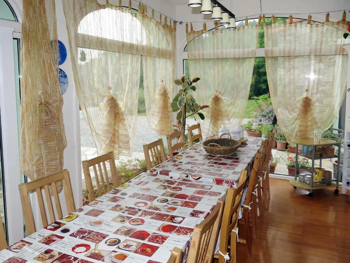 Casa vacanze ;Chaletsemi Di Crescita 295S Hotel Calice Ligure Italia