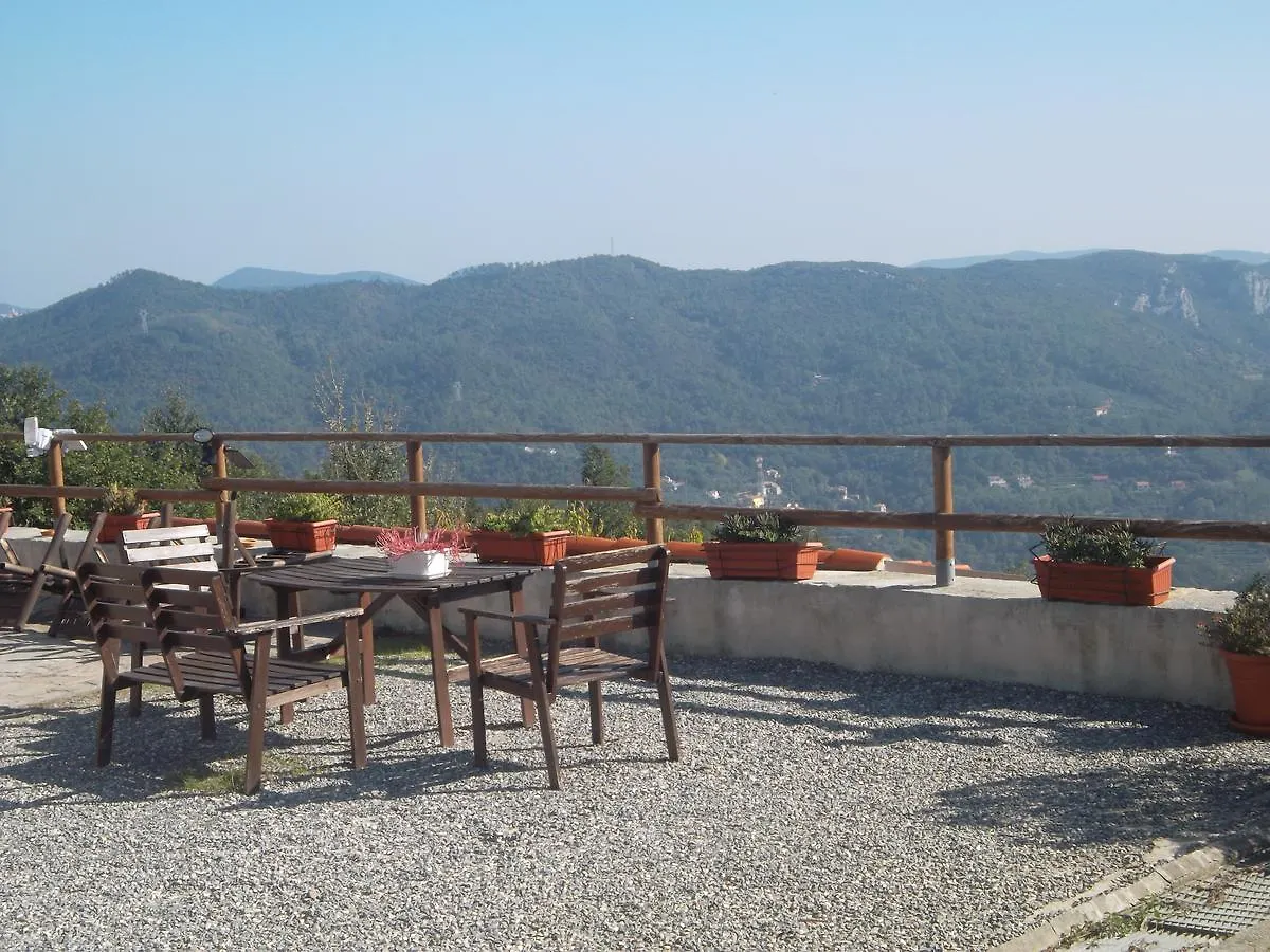 ;Chaletsemi Di Crescita 295S Hotel Calice Ligure